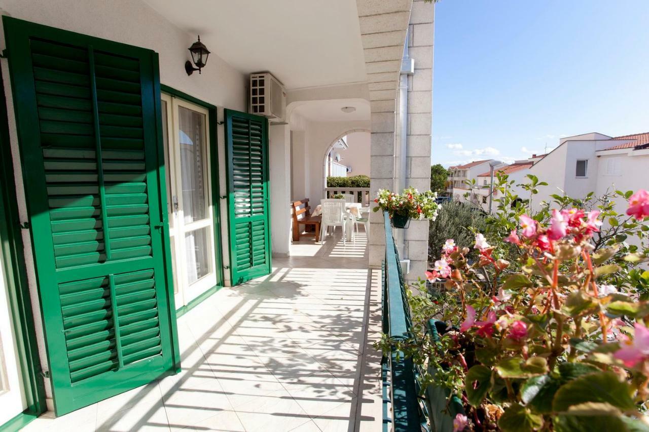 Apartmani Ruza Μακάρσκα Εξωτερικό φωτογραφία