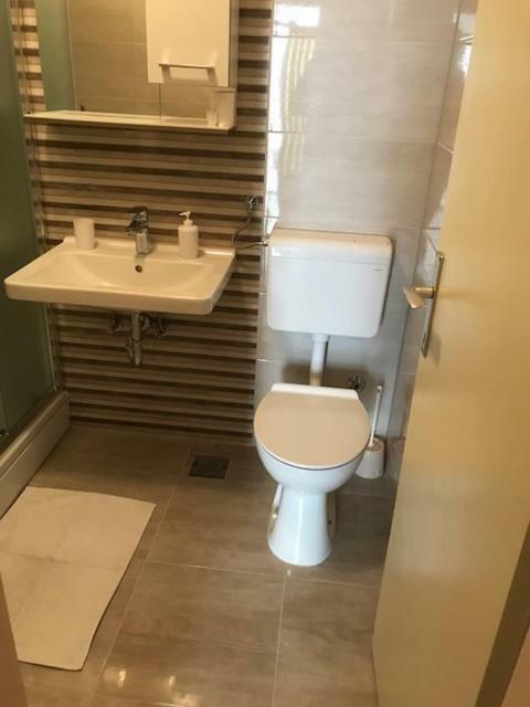 Apartmani Ruza Μακάρσκα Εξωτερικό φωτογραφία